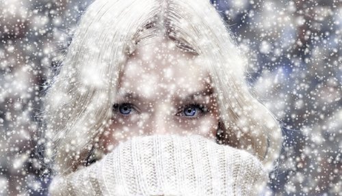 woman  face  snow