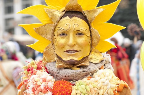 woman  carnival  sun