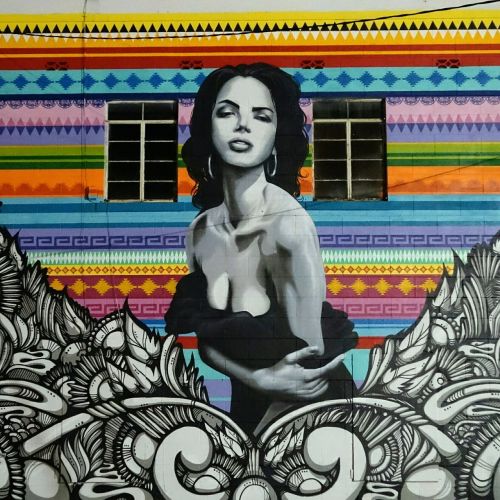 woman painting street art