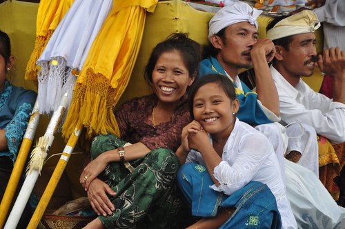 women  smiles  bali