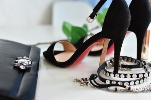women's shoes  high heels  accessories
