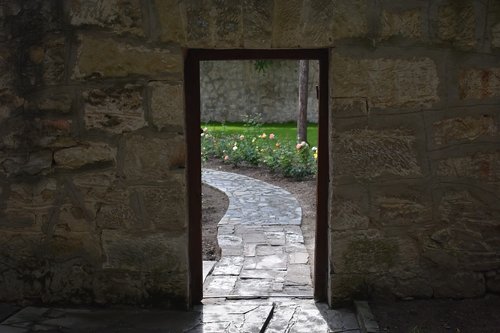 wonderful  garden  door