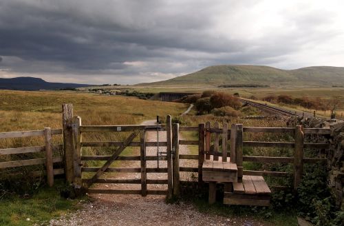 wood fence farm