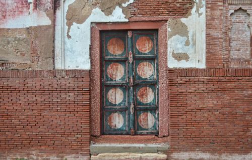 wooden door texture bricks
