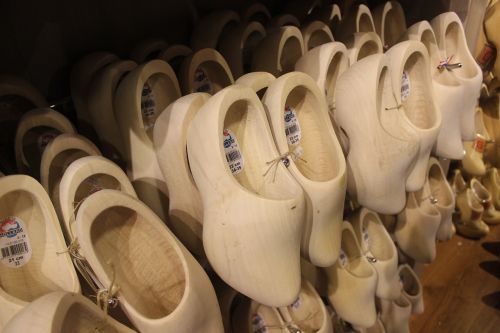 wooden shoes clogs netherlands
