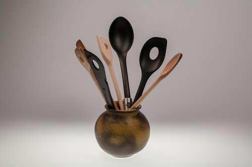 wooden spoon  pot  spoon