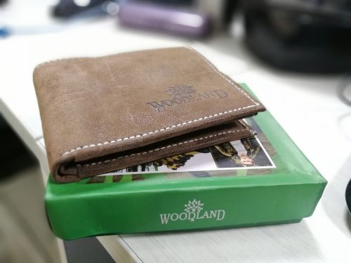 woodland wallet business money