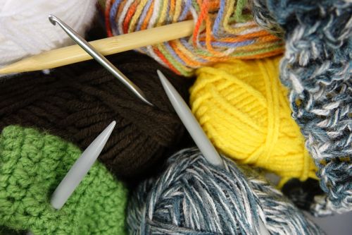 wool knit cat's cradle