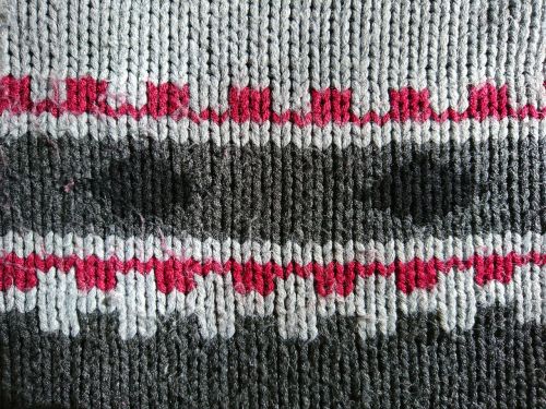 wool red grey