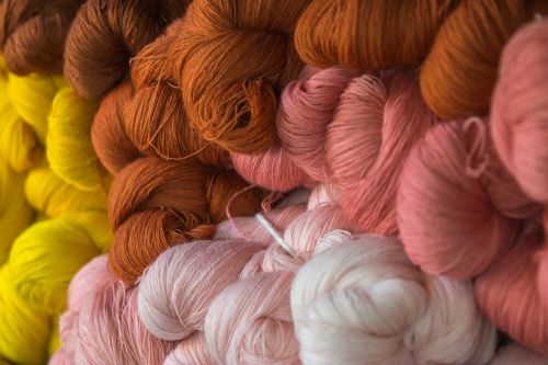 wool pincushion color