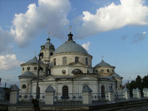 woznesenśka church romny ukraine