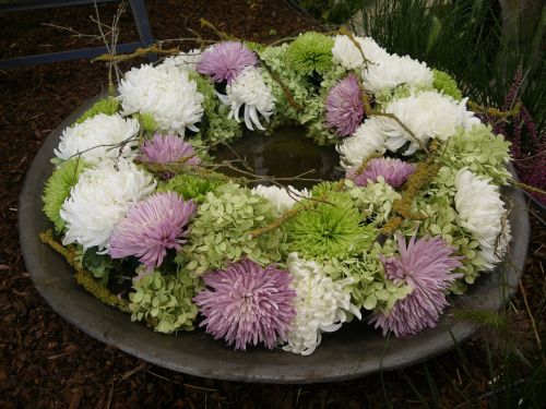 wreath flowers arrangement