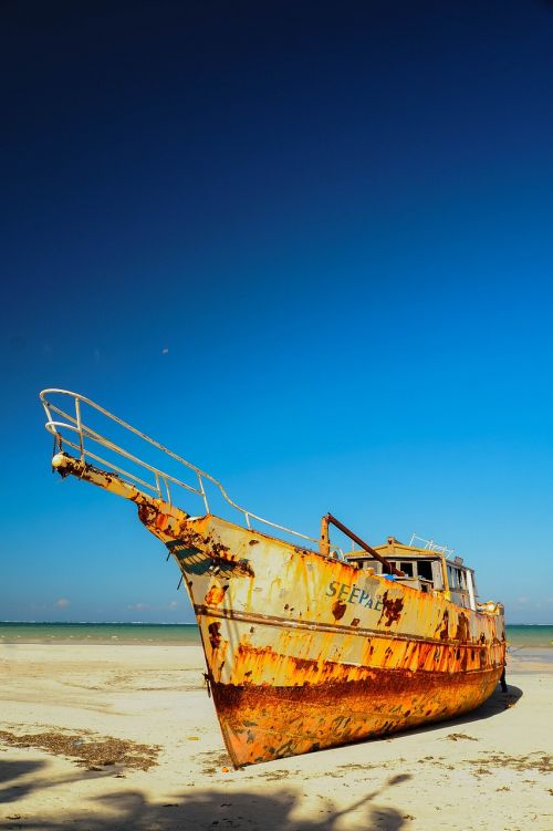 wreck tourism shipwreck