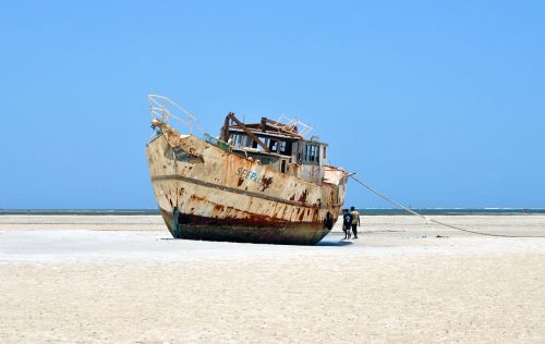 wreck ship shipwreck