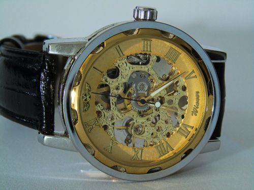 wrist watch clock time