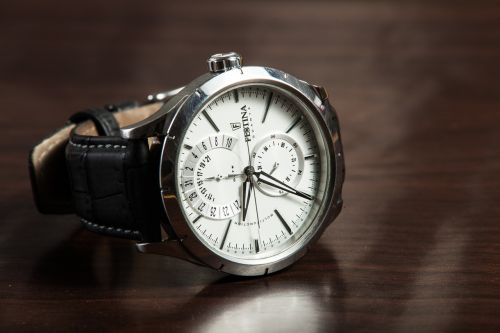 wristwatch watch time