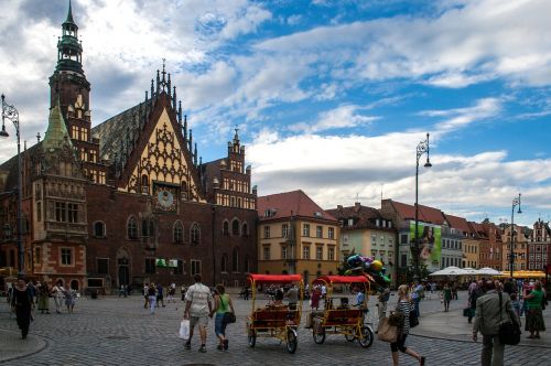 wroclaw town hall marketplace