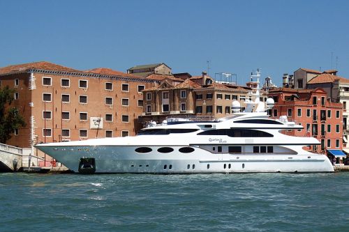 yacht luxury boat