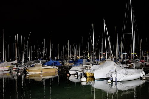 yacht  harbour  geneva