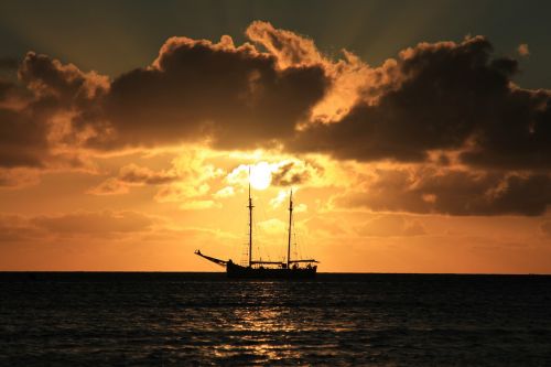 yacht sunset ocean