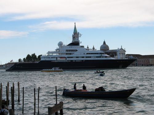 yacht venice sea