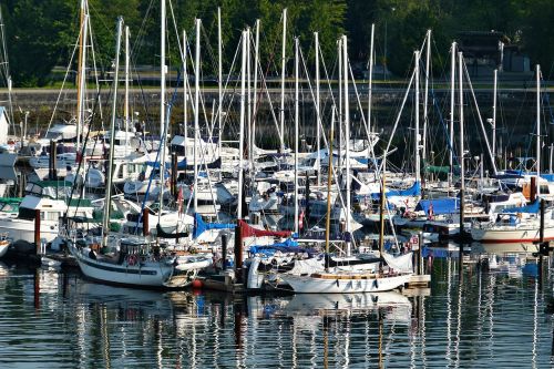 yachting harbor vancouver