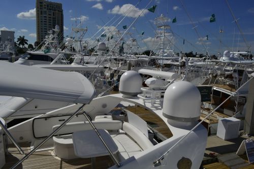 yachts mar boats