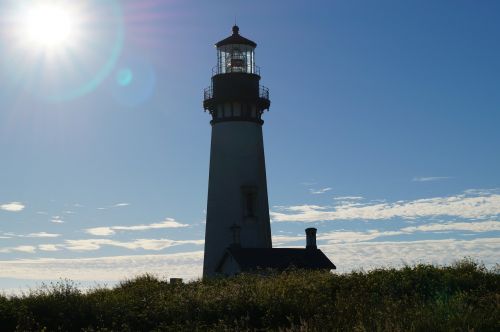 yaquina lighthouse oregon