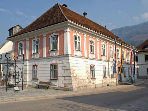 ybbsitz town hall hourglass