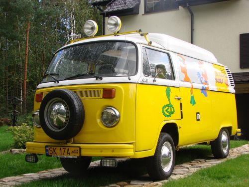 yellow vw cucumber