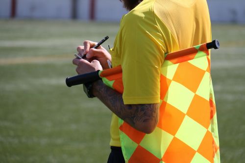 yellow yellow card lineman