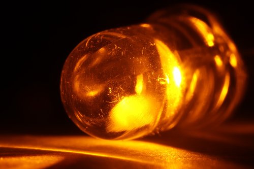 yellow  led  light-emitting diode