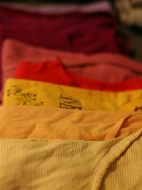 yellow laundry t-shirt
