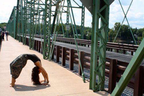 yoga bridge girl