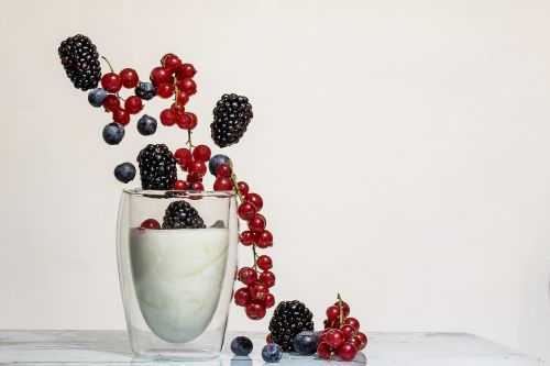 yogurt fruits blackberries