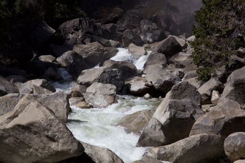 yosemite river nature