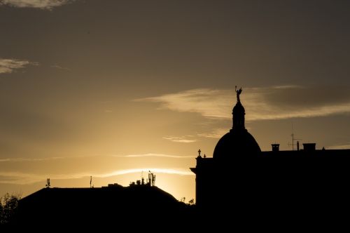 zagreb silhouette sunset