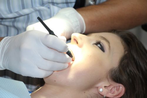 zahnreinigung dental repairs treat teeth