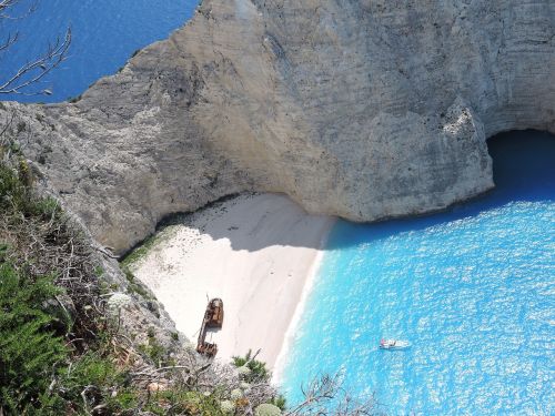 zakinthos shipwreck beach