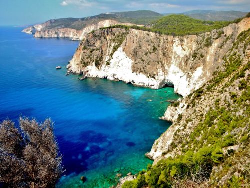 zakynthos sea rocks