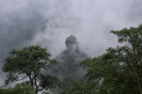 zhangjiajie tianmen mountain tourism