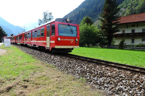 zillertalbahn  train  zillertal
