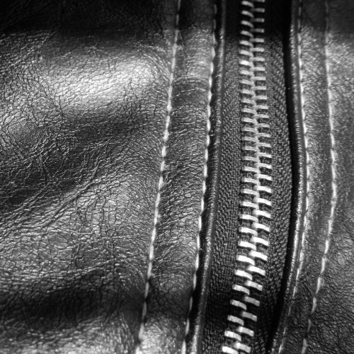 Zipper Leather (1)