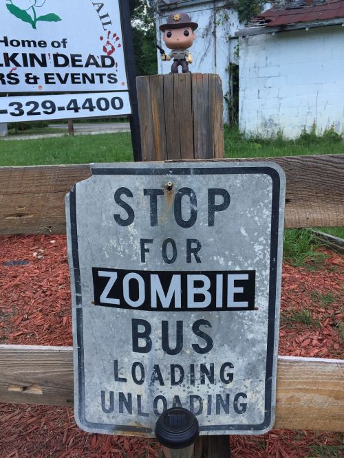 zombie walking dead terminus