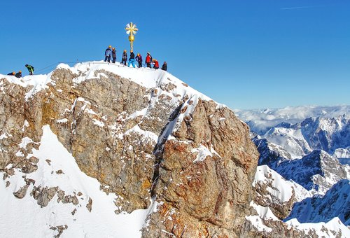 zugspitze  climber  alpine