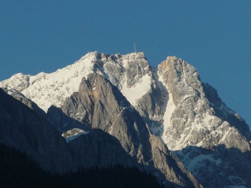 zugspitze alpine mountains