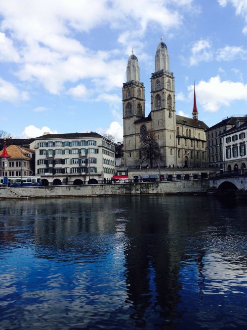 zurich grossmünster church